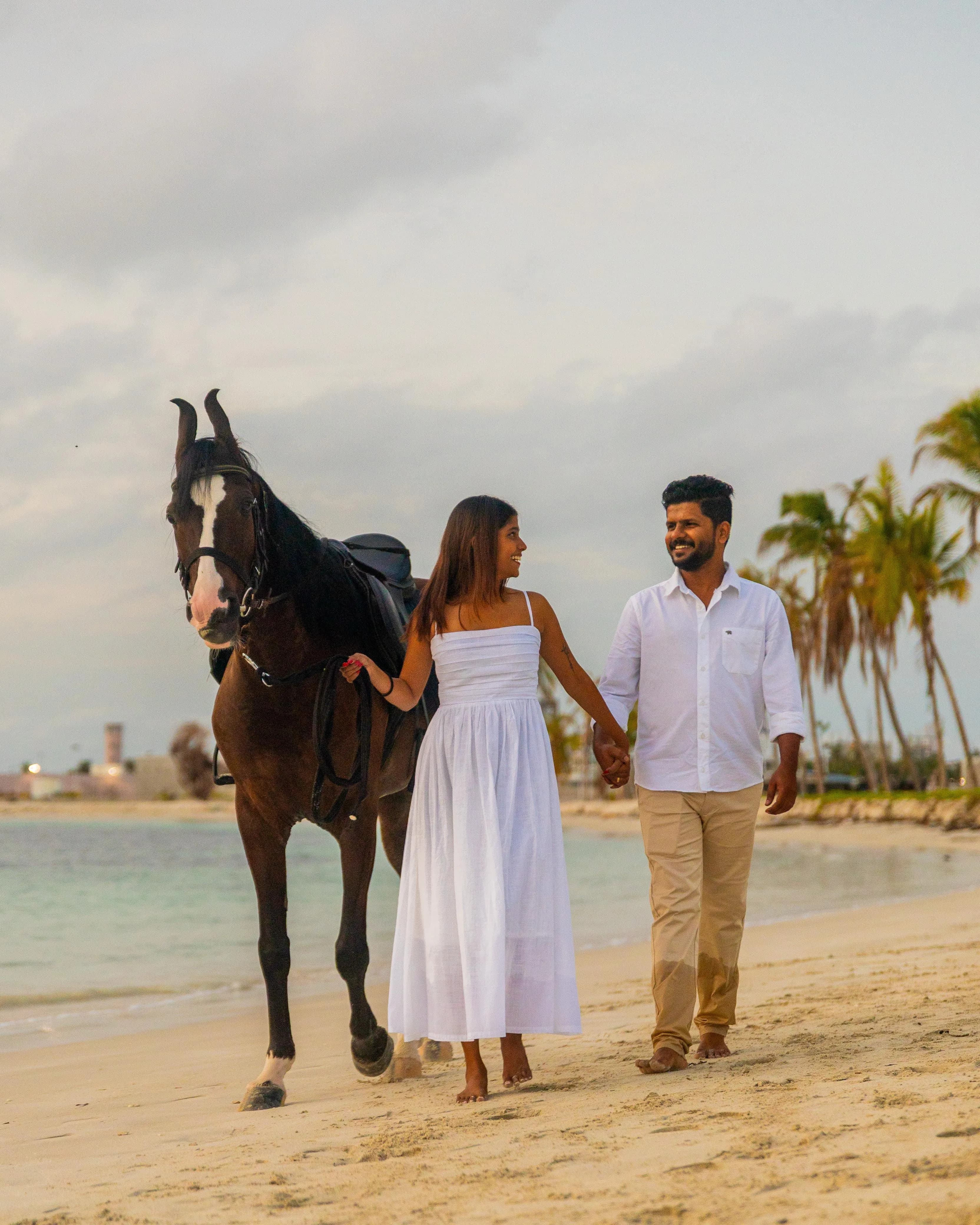 Конные прогулки на пляже Мальдив gallery image 1